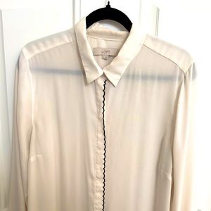 Off-White Women’s LOFT Large Business Button Down Blouse